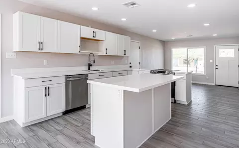 2115 E Greenway Rd, Phoenix, AZ 85022 photo 9