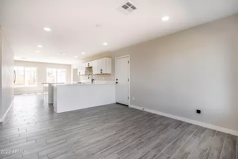 2115 E Greenway Rd, Phoenix, AZ 85022 photo 3