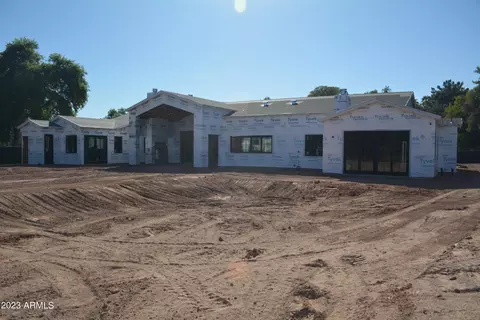 3135 N 53rd Pl, Phoenix, AZ 85018 photo 14