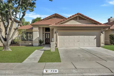 719 N Meadowlark Ln, Chandler, AZ 85226
