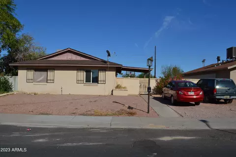 5227 S 46th St, Phoenix, AZ 85040