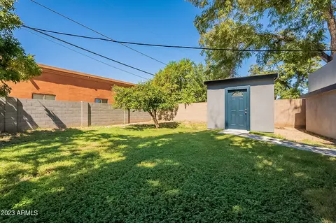 Exterior - 726 E Ocotillo Rd, Phoenix, AZ 85014 photo 16 of 26