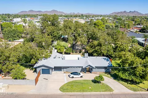 View/Area - 726 E Ocotillo Rd, Phoenix, AZ 85014 photo 12 of 16
