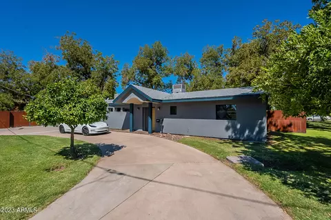 Exterior - 726 E Ocotillo Rd, Phoenix, AZ 85014 photo 5 of 26
