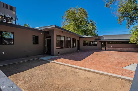 Exterior - 726 E Ocotillo Rd, Phoenix, AZ 85014 photo 12 of 26