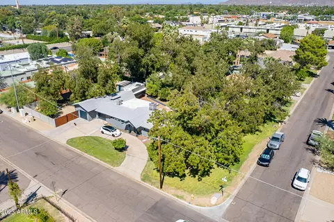 View/Area - 726 E Ocotillo Rd, Phoenix, AZ 85014 photo 15 of 16