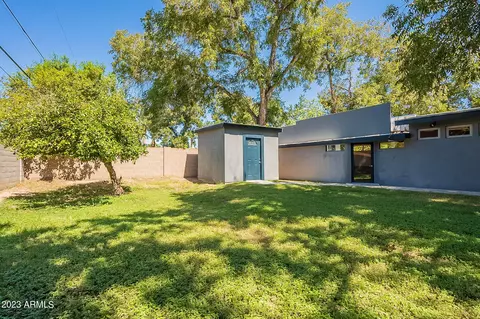 Exterior - 726 E Ocotillo Rd, Phoenix, AZ 85014 photo 15 of 26
