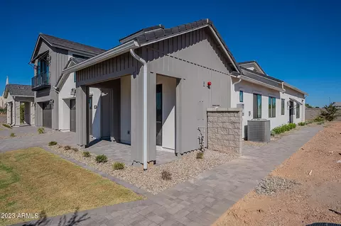2638 E Longhorn Ct, Gilbert, AZ 85297 photo 3