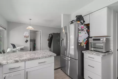 945 W La Jolla Dr, Tempe, AZ 85282 photo 10