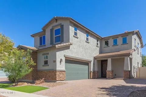 1741 S Rochester Dr, Gilbert, AZ 85295