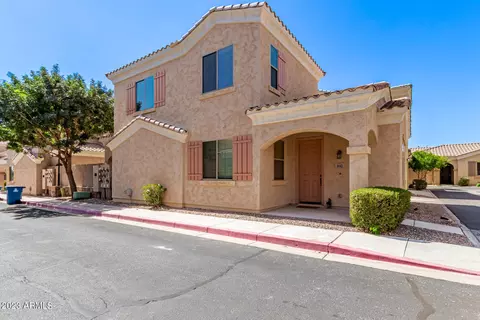1642 S Desert View Pl, Apache Junction, AZ 85120