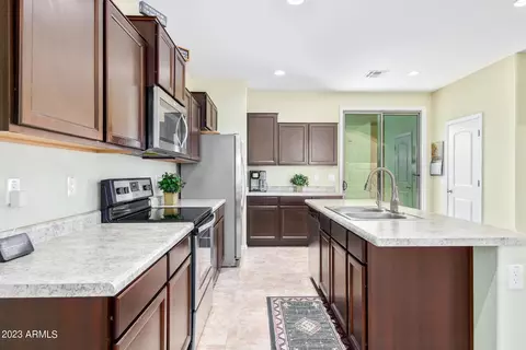 1642 S Desert View Pl, Apache Junction, AZ 85120 photo 11