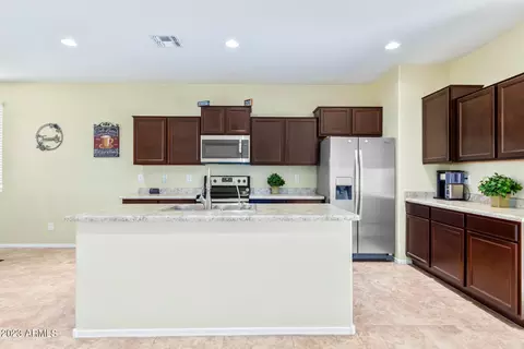 1642 S Desert View Pl, Apache Junction, AZ 85120 photo 10