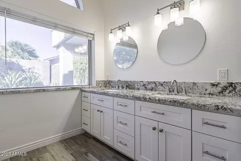 4252 E Raven Rd, Phoenix, AZ 85044 photo 12