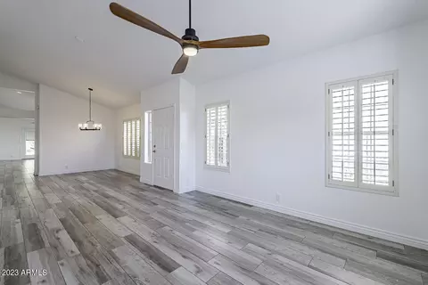 4252 E Raven Rd, Phoenix, AZ 85044 photo 2