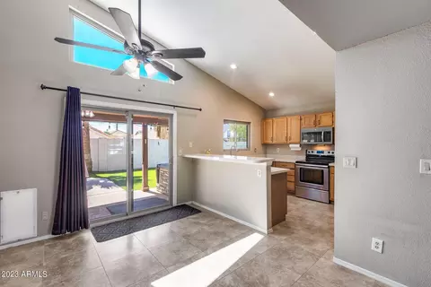 1949 E Rosemonte Dr, Phoenix, AZ 85024 photo 8