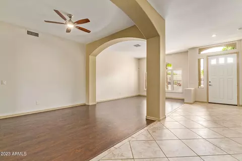 1503 E Saratoga Ct, Gilbert, AZ 85296 photo 3