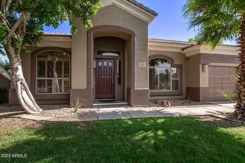 1503 E Saratoga Ct, Gilbert, AZ 85296 photo 2