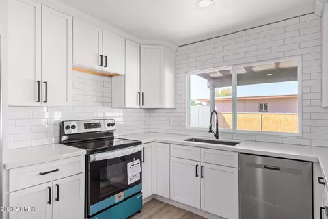 11216 N 43rd Dr, Glendale, AZ 85304 photo 13