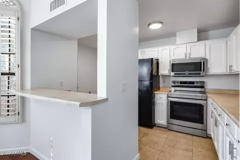 1944 E Behrend Dr, Phoenix, AZ 85024 photo 8
