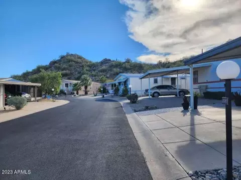 2233 E Behrend Dr #208, Phoenix, AZ 85024 photo 5