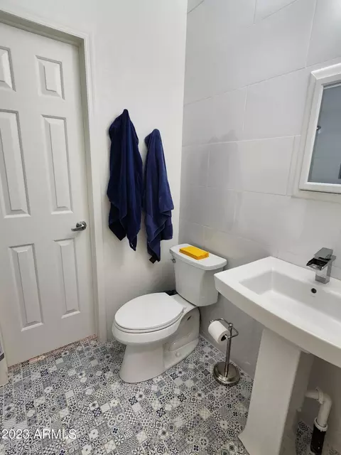 2233 E Behrend Dr #208, Phoenix, AZ 85024 photo 29