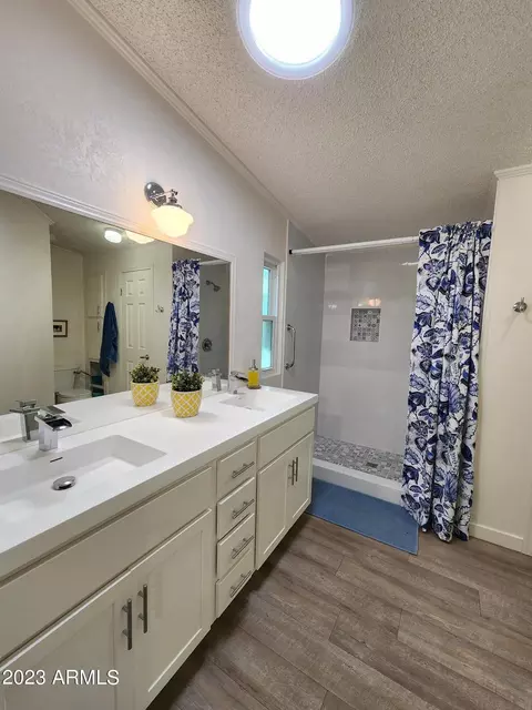 2233 E Behrend Dr #208, Phoenix, AZ 85024 photo 21