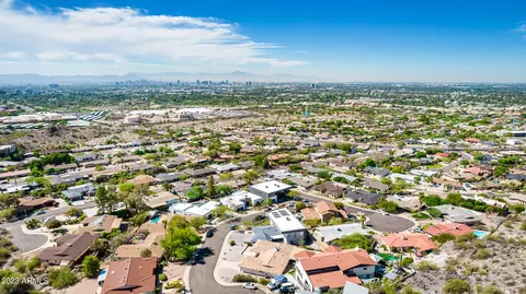 2440 E Lincoln Cir, Phoenix, AZ 85016 photo 51