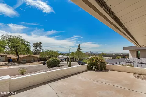 2440 E Lincoln Cir, Phoenix, AZ 85016 photo 3
