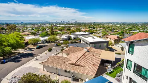 2440 E Lincoln Cir, Phoenix, AZ 85016 photo 42