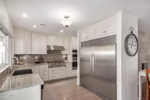 2440 E Lincoln Cir, Phoenix, AZ 85016 photo 19