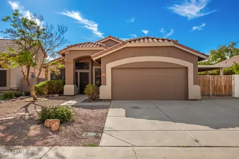 1722 S Gilmore Cir, Mesa, AZ 85206