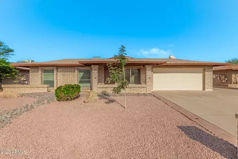 16407 N 51st Dr, Glendale, AZ 85306