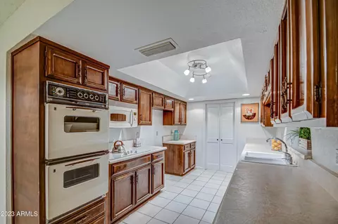 1881 E Bendix Dr, Tempe, AZ 85283 photo 9