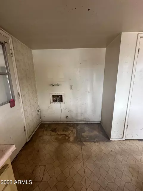 3731 E Shaw Butte Dr, Phoenix, AZ 85028 photo 7