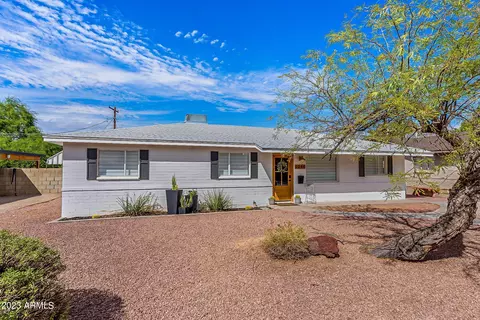 2240 E Montecito Ave, Phoenix, AZ 85016