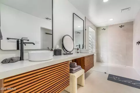2240 E Montecito Ave, Phoenix, AZ 85016 photo 34