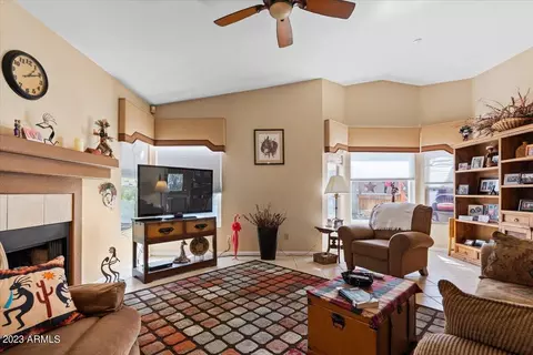 1519 E Beacon Dr, Gilbert, AZ 85234 photo 5