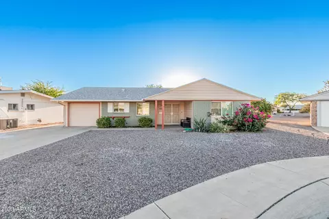 10260 N 101st Dr, Sun City, AZ 85351