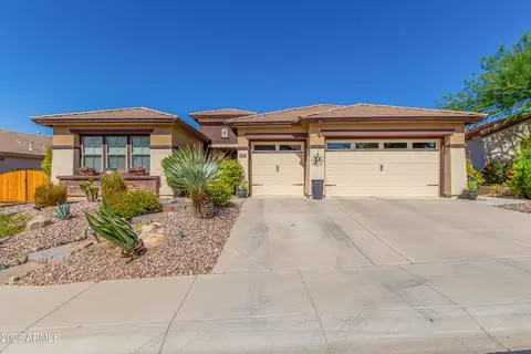 42522 N Parker Ln, Phoenix, AZ 85086