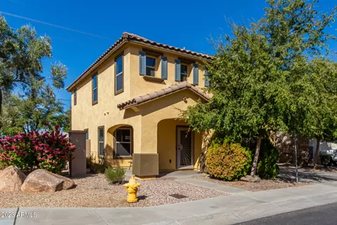 7948 W Colcord Canyon Rd, Phoenix, AZ 85043