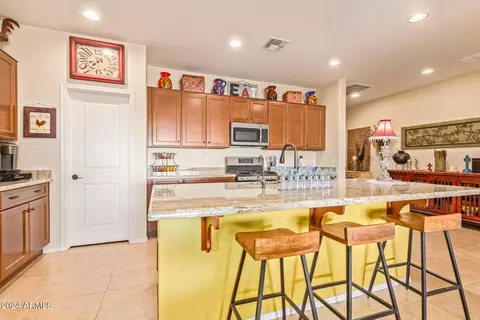 615 E Balao Dr, Phoenix, AZ 85085 photo 11