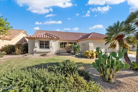 14205 W Sky Hawk Dr, Sun City West, AZ 85375