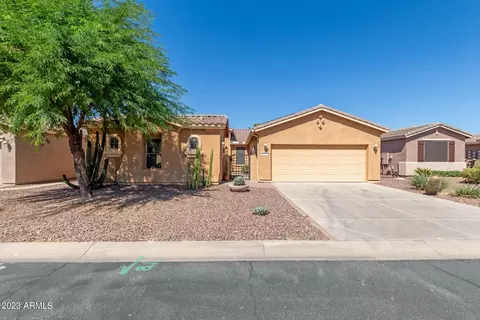 42726 W Darter Dr, Maricopa, AZ 85138