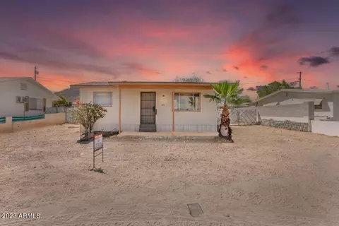 651 N Sartillion Ave, Ajo, AZ 85321