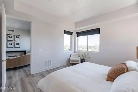 Bedroom - 3131 N Central Ave #5013, Phoenix, AZ 85012 photo 2 of 8