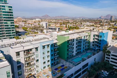 View/Area - 3131 N Central Ave #5013, Phoenix, AZ 85012 photo 3 of 5