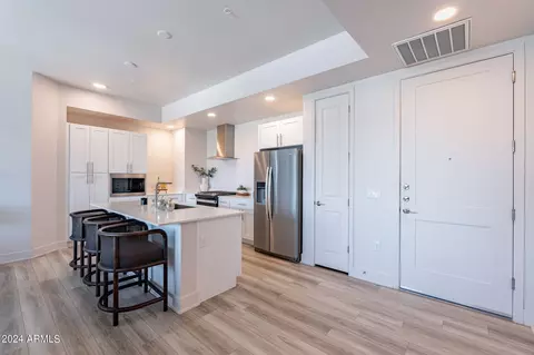 Kitchen - 3131 N Central Ave #5013, Phoenix, AZ 85012 photo 7 of 7