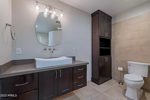 Bath - 1801 E Rose Ln, Phoenix, AZ 85016 photo 1 of 6