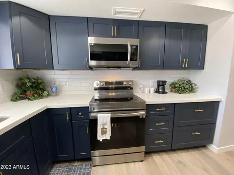 4820 W Grovers Ave, Glendale, AZ 85308